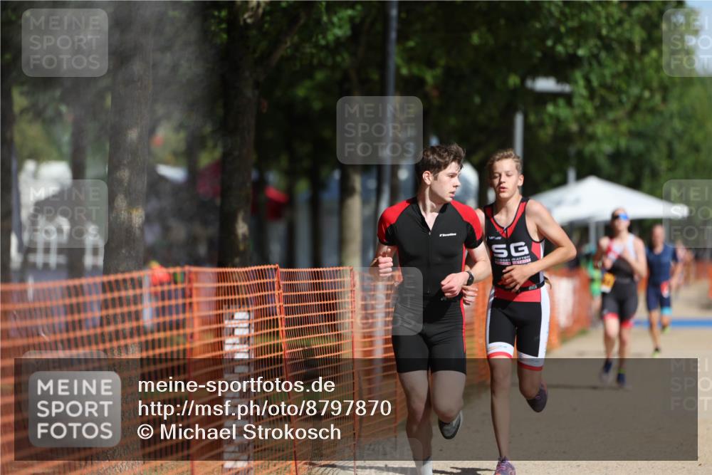 07.09.2025 - 19. Norderstedt Triathlon Michael Strokosch http://msf.ph/oto/8797870 07.09.2025 11:57:19 Laufen 1153, 1162, 1199 meine-sportfotos.de