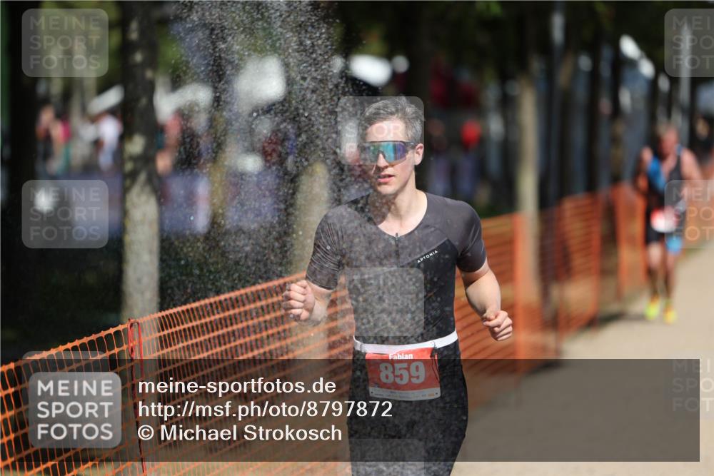 07.09.2025 - 19. Norderstedt Triathlon Michael Strokosch http://msf.ph/oto/8797872 07.09.2025 12:23:40 Laufen 152, 226, 859 meine-sportfotos.de