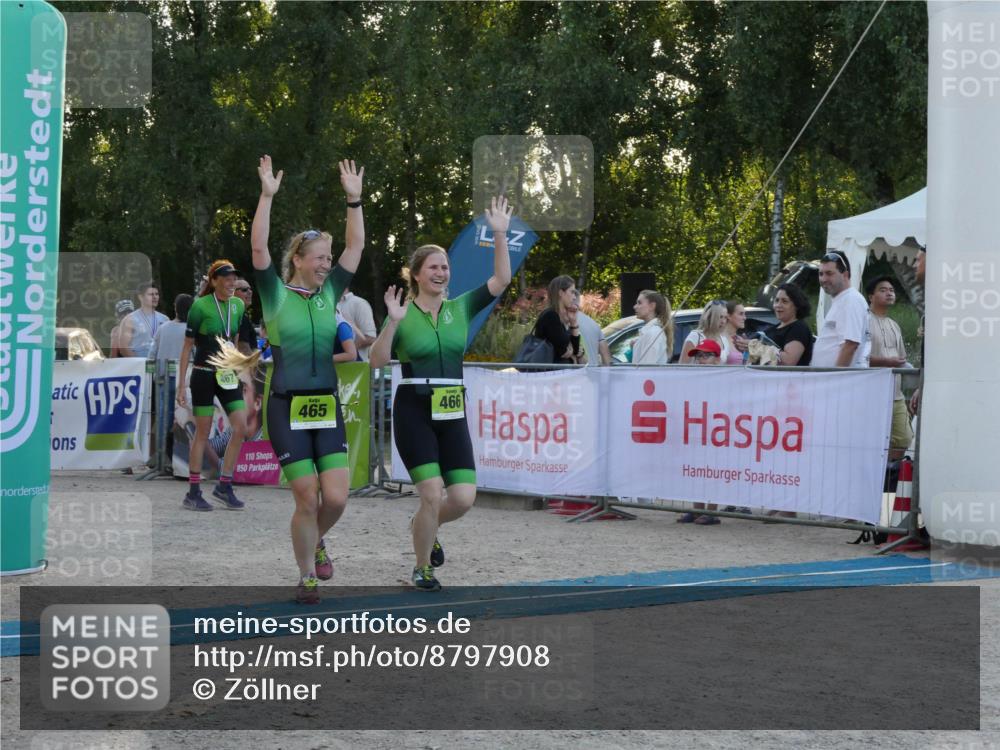 07.09.2025 - 19. Norderstedt Triathlon Zöllner http://msf.ph/oto/8797908 07.09.2025 17:38:33 Ziel 466 meine-sportfotos.de