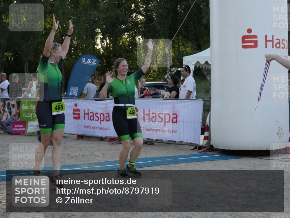 07.09.2025 - 19. Norderstedt Triathlon Zöllner http://msf.ph/oto/8797919 07.09.2025 17:38:34 Ziel 466 meine-sportfotos.de