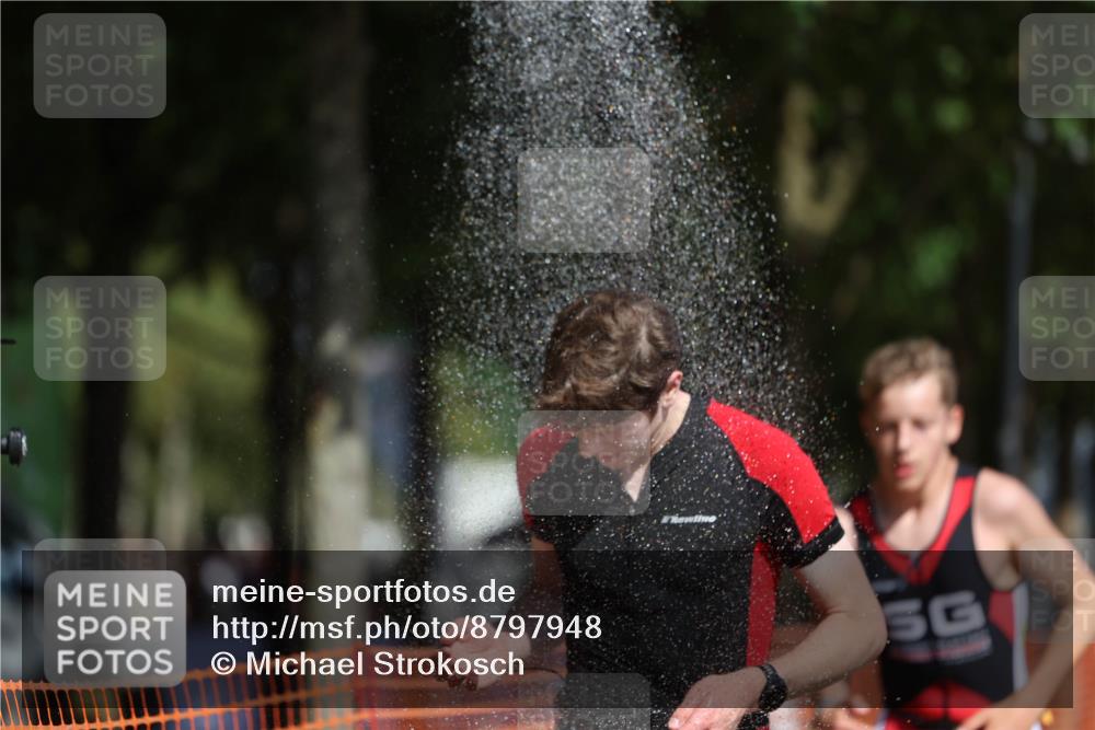 07.09.2025 - 19. Norderstedt Triathlon Michael Strokosch http://msf.ph/oto/8797948 07.09.2025 11:57:21 Laufen 1153, 1162, 1199 meine-sportfotos.de