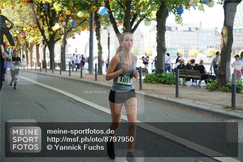 07.09.2025 - BARMER Alsterlauf Yannick Fuchs http://msf.ph/oto/8797950 07.09.2025 11:45:53 Laufen 1051 meine-sportfotos.de