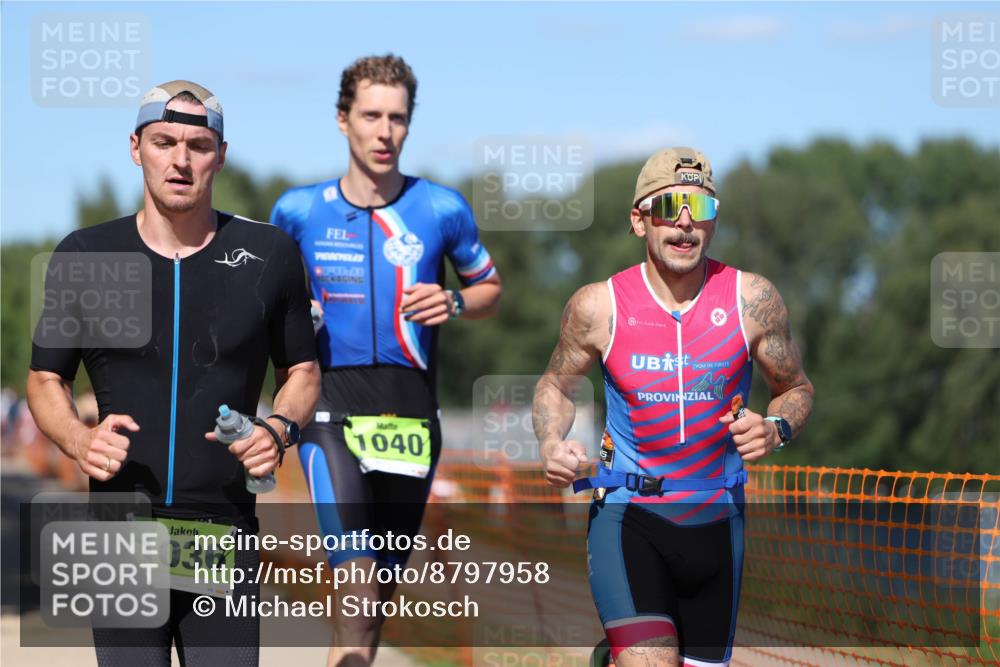 07.09.2025 - 19. Norderstedt Triathlon Michael Strokosch http://msf.ph/oto/8797958 07.09.2025 14:44:17 Laufen 1009, 1017, 1020, 1036, 1040 meine-sportfotos.de