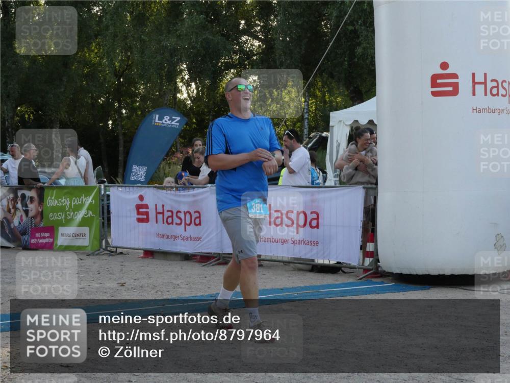 07.09.2025 - 19. Norderstedt Triathlon Zöllner http://msf.ph/oto/8797964 07.09.2025 17:39:21 Ziel 381 meine-sportfotos.de