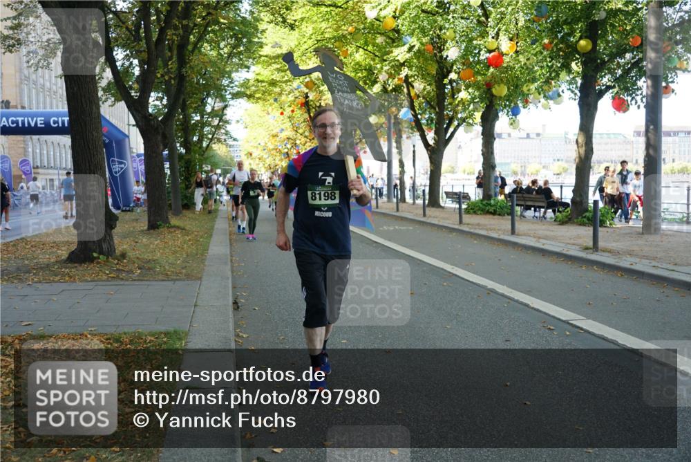 07.09.2025 - BARMER Alsterlauf Yannick Fuchs http://msf.ph/oto/8797980 07.09.2025 11:45:55 Laufen 8198 meine-sportfotos.de