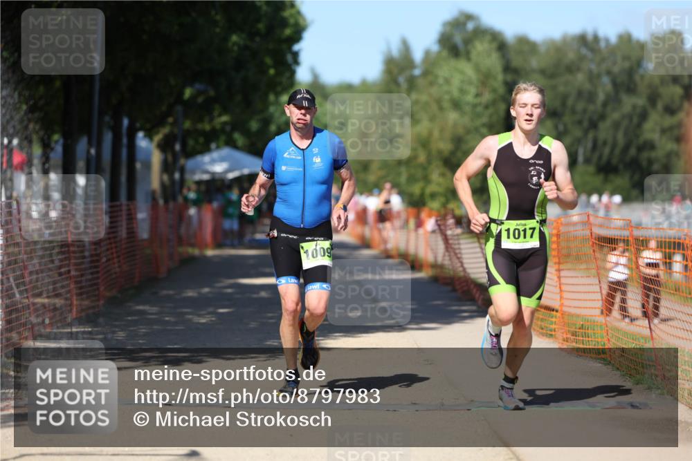 07.09.2025 - 19. Norderstedt Triathlon Michael Strokosch http://msf.ph/oto/8797983 07.09.2025 14:44:18 Laufen 1009, 1017, 1020, 1036, 1040 meine-sportfotos.de
