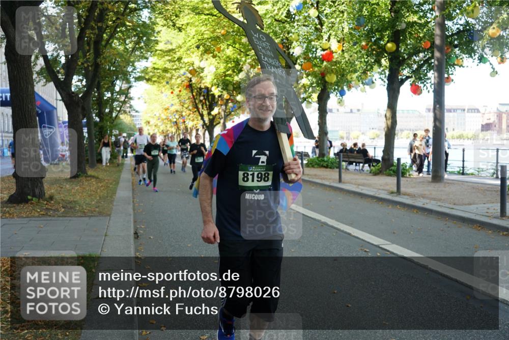 07.09.2025 - BARMER Alsterlauf Yannick Fuchs http://msf.ph/oto/8798026 07.09.2025 11:45:55 Laufen 107, 5495, 8198 meine-sportfotos.de