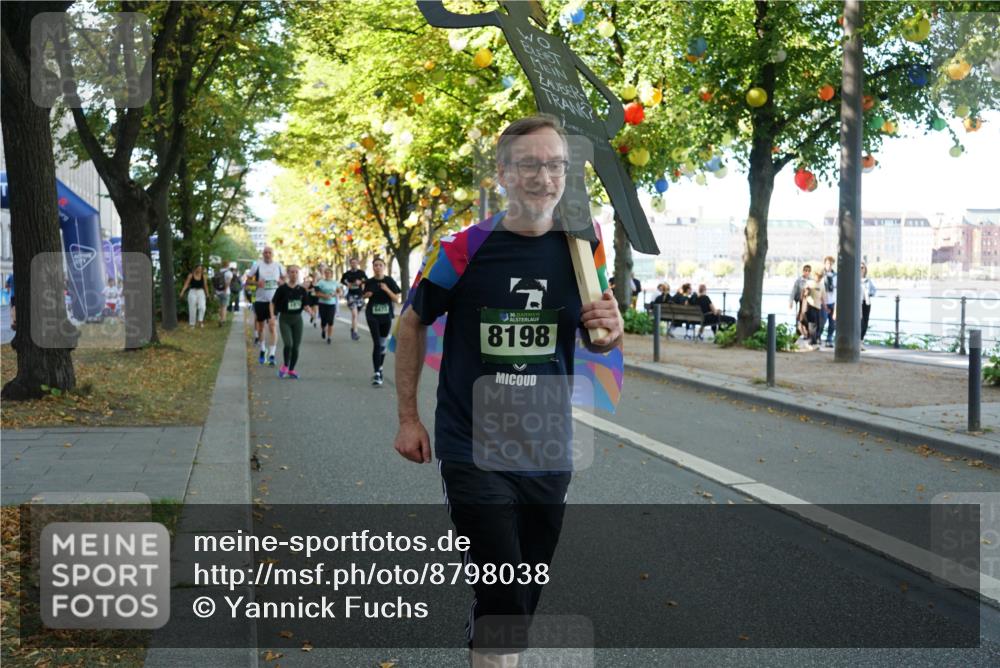 07.09.2025 - BARMER Alsterlauf Yannick Fuchs http://msf.ph/oto/8798038 07.09.2025 11:45:55 Laufen 3, 1493, 36, 8198 meine-sportfotos.de