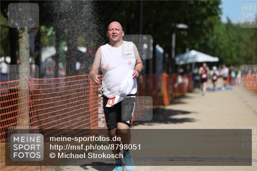 07.09.2025 - 19. Norderstedt Triathlon Michael Strokosch http://msf.ph/oto/8798051 07.09.2025 13:05:00 Laufen 1276 meine-sportfotos.de