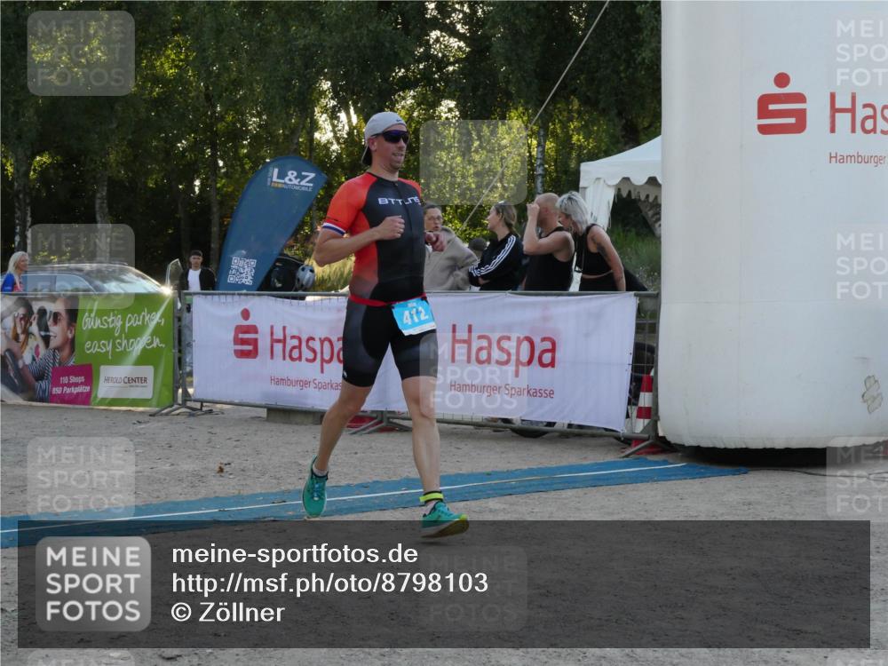 07.09.2025 - 19. Norderstedt Triathlon Zöllner http://msf.ph/oto/8798103 07.09.2025 17:44:30 Ziel 412 meine-sportfotos.de