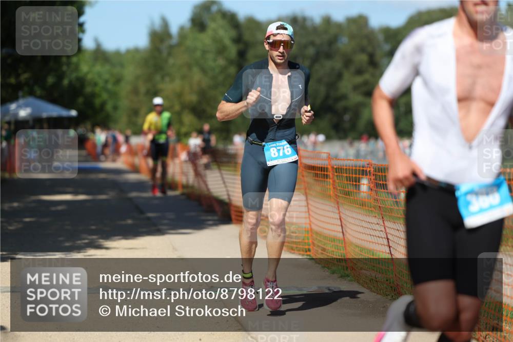 07.09.2025 - 19. Norderstedt Triathlon Michael Strokosch http://msf.ph/oto/8798122 07.09.2025 14:44:45 Laufen 388, 876, 1031 meine-sportfotos.de