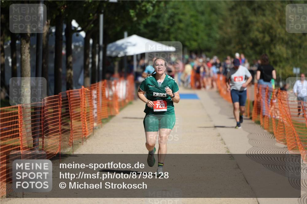 07.09.2025 - 19. Norderstedt Triathlon Michael Strokosch http://msf.ph/oto/8798128 07.09.2025 12:24:29 Laufen 720 meine-sportfotos.de