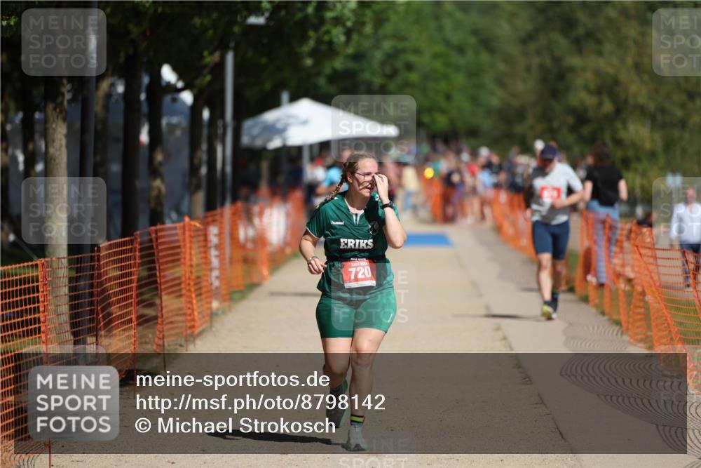 07.09.2025 - 19. Norderstedt Triathlon Michael Strokosch http://msf.ph/oto/8798142 07.09.2025 12:24:29 Laufen 720 meine-sportfotos.de