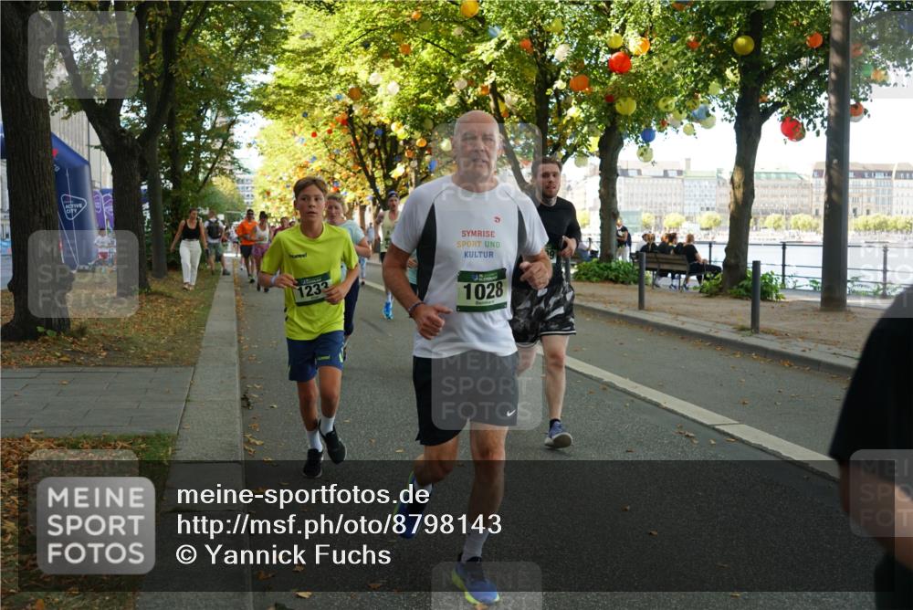 07.09.2025 - BARMER Alsterlauf Yannick Fuchs http://msf.ph/oto/8798143 07.09.2025 11:46:01 Laufen 1233, 1028, 9 meine-sportfotos.de