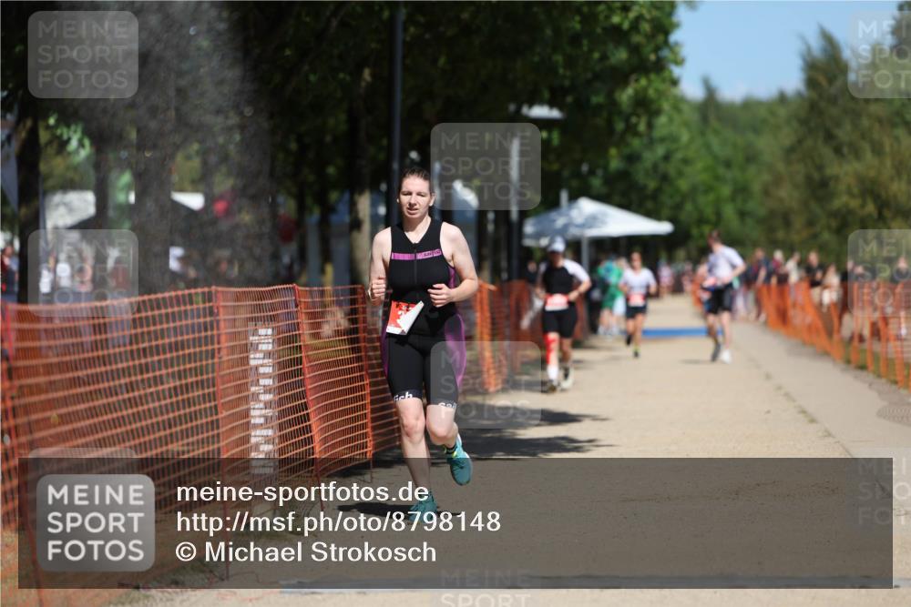 07.09.2025 - 19. Norderstedt Triathlon Michael Strokosch http://msf.ph/oto/8798148 07.09.2025 13:05:11 Laufen 307 meine-sportfotos.de