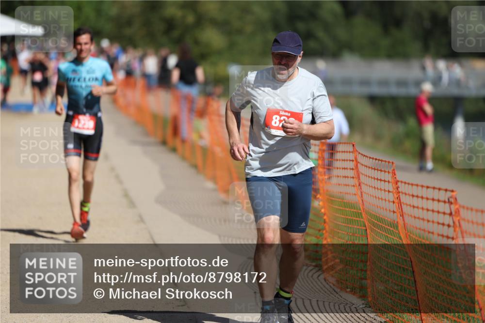 07.09.2025 - 19. Norderstedt Triathlon Michael Strokosch http://msf.ph/oto/8798172 07.09.2025 12:24:38 Laufen 826, 1239 meine-sportfotos.de