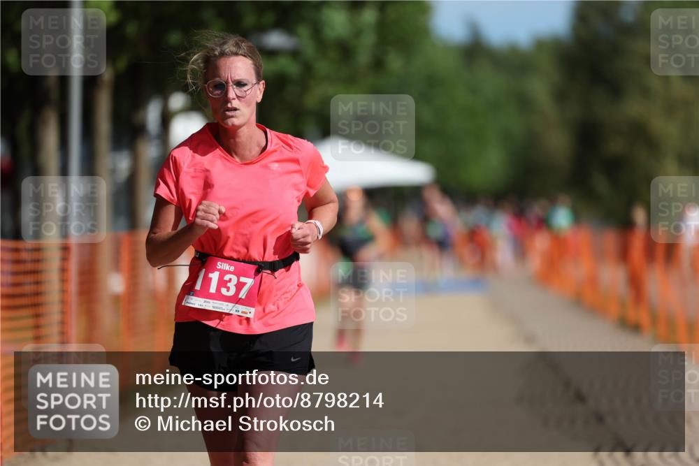 07.09.2025 - 19. Norderstedt Triathlon Michael Strokosch http://msf.ph/oto/8798214 07.09.2025 10:54:35 Laufen 1137, 1143 meine-sportfotos.de