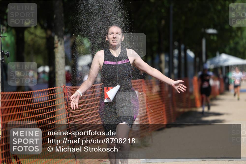 07.09.2025 - 19. Norderstedt Triathlon Michael Strokosch http://msf.ph/oto/8798218 07.09.2025 13:05:13 Laufen 307, 1360 meine-sportfotos.de