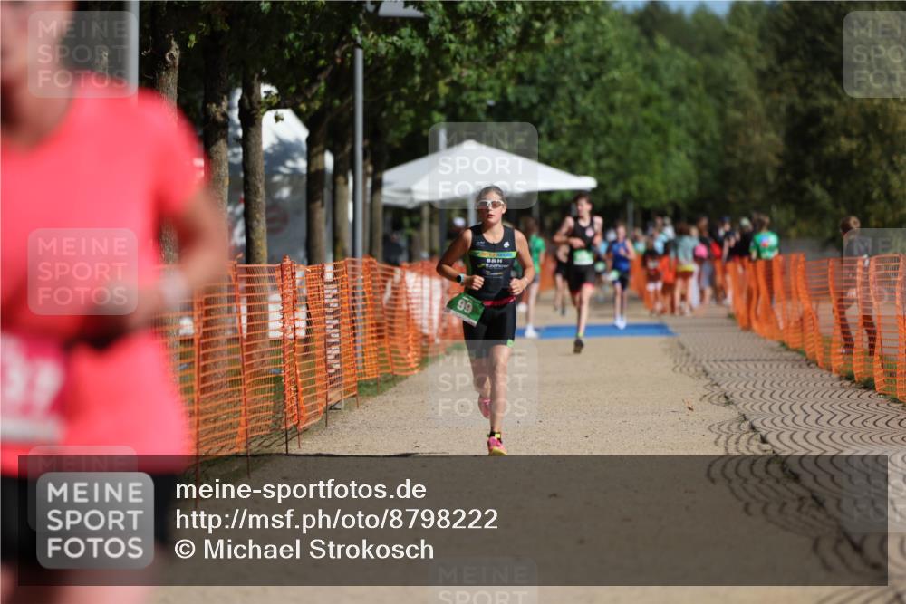 07.09.2025 - 19. Norderstedt Triathlon Michael Strokosch http://msf.ph/oto/8798222 07.09.2025 10:54:36 Laufen 99, 1137, 1143 meine-sportfotos.de