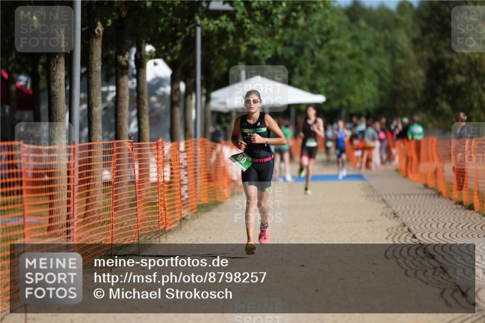 07.09.2025 - 19. Norderstedt Triathlon Michael Strokosch http://msf.ph/oto/8798257 07.09.2025 10:54:37 Laufen 99, 1137 meine-sportfotos.de