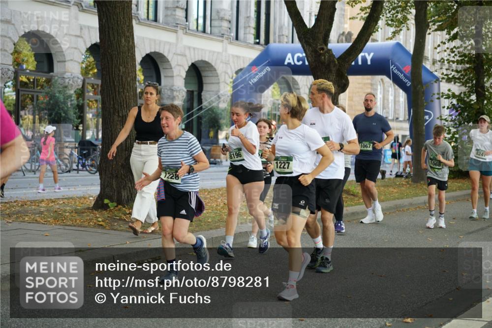 07.09.2025 - BARMER Alsterlauf Yannick Fuchs http://msf.ph/oto/8798281 07.09.2025 11:46:11 Laufen 1228, 8196, 1227, 1067, 1068, 824 meine-sportfotos.de