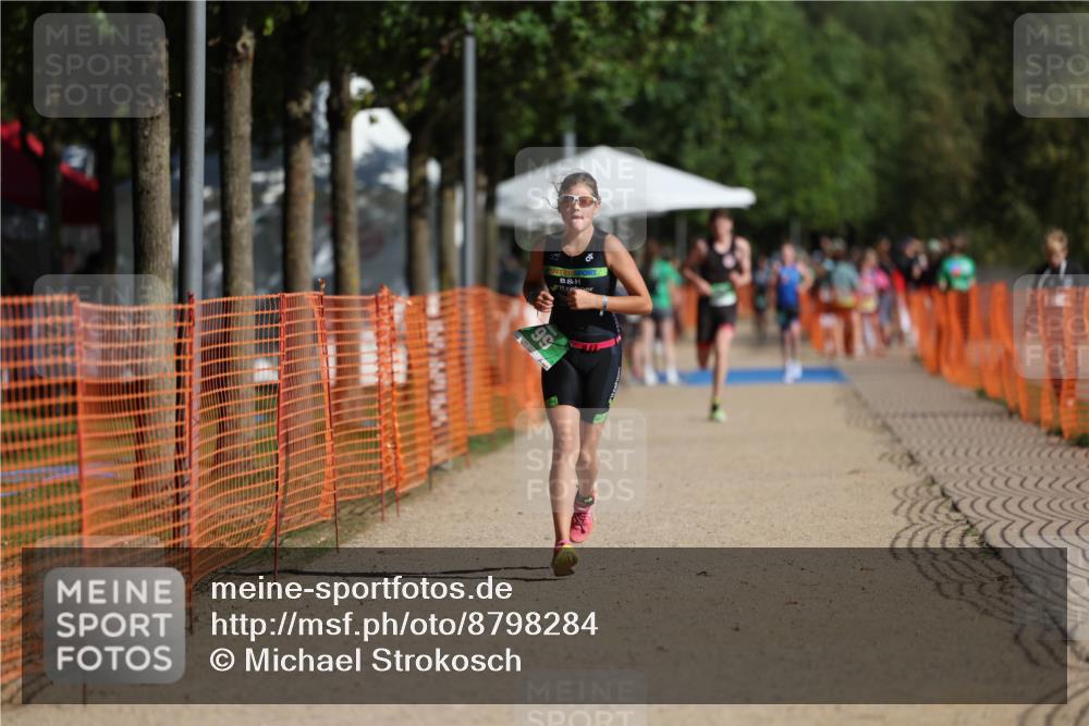 07.09.2025 - 19. Norderstedt Triathlon Michael Strokosch http://msf.ph/oto/8798284 07.09.2025 10:54:38 Laufen 99, 1137 meine-sportfotos.de