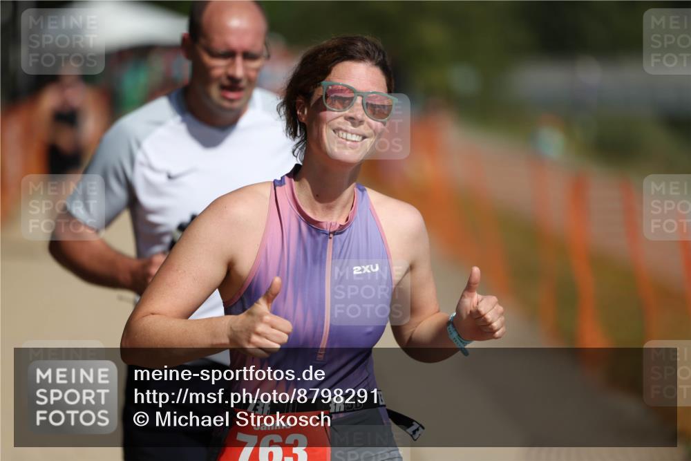 07.09.2025 - 19. Norderstedt Triathlon Michael Strokosch http://msf.ph/oto/8798291 07.09.2025 12:25:04 Laufen 763, 861, 1387 meine-sportfotos.de