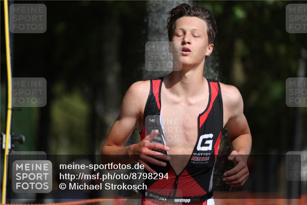 07.09.2025 - 19. Norderstedt Triathlon Michael Strokosch http://msf.ph/oto/8798294 07.09.2025 11:57:49 Laufen 300, 1179, 1186, 1211 meine-sportfotos.de