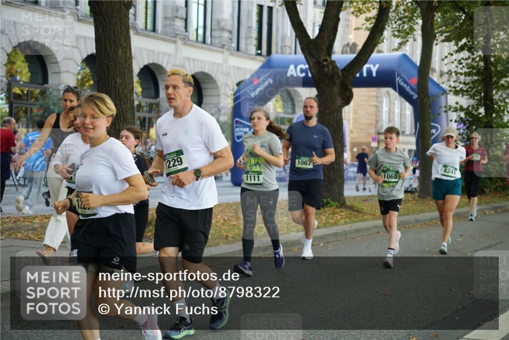 07.09.2025 - BARMER Alsterlauf Yannick Fuchs http://msf.ph/oto/8798322 07.09.2025 11:46:12 Laufen 1229, 1111, 1067, 1068, 8241 meine-sportfotos.de