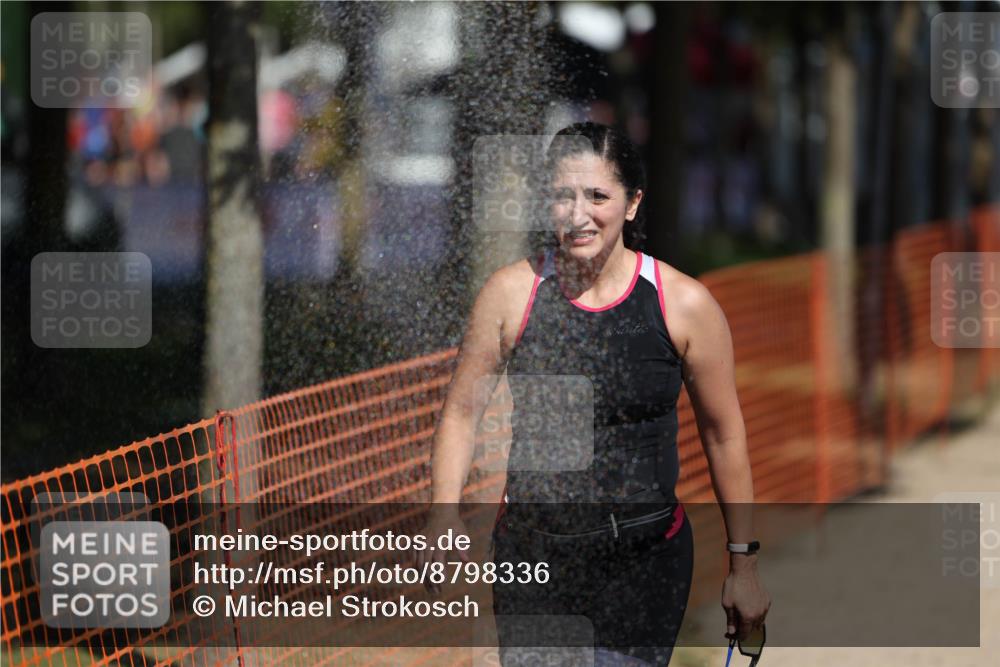 07.09.2025 - 19. Norderstedt Triathlon Michael Strokosch http://msf.ph/oto/8798336 07.09.2025 12:25:16 Laufen 299, 1367, 1380 meine-sportfotos.de