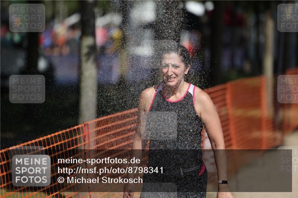 07.09.2025 - 19. Norderstedt Triathlon Michael Strokosch http://msf.ph/oto/8798341 07.09.2025 12:25:16 Laufen 299, 1367, 1380 meine-sportfotos.de