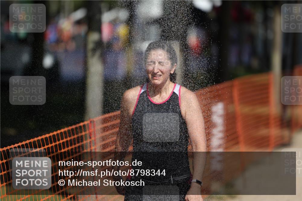 07.09.2025 - 19. Norderstedt Triathlon Michael Strokosch http://msf.ph/oto/8798344 07.09.2025 12:25:16 Laufen 299, 1367, 1380 meine-sportfotos.de