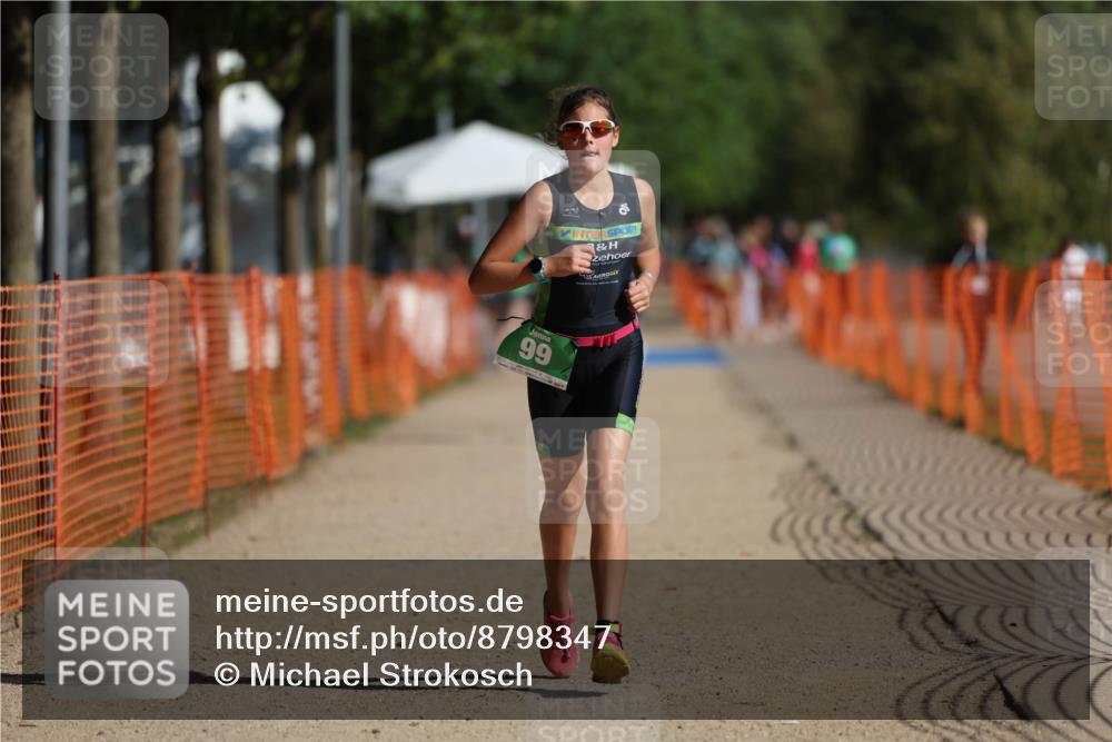 07.09.2025 - 19. Norderstedt Triathlon Michael Strokosch http://msf.ph/oto/8798347 07.09.2025 10:54:40 Laufen 99, 678, 1137 meine-sportfotos.de