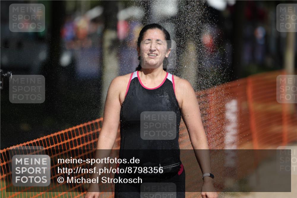 07.09.2025 - 19. Norderstedt Triathlon Michael Strokosch http://msf.ph/oto/8798356 07.09.2025 12:25:17 Laufen 299, 1367, 1380 meine-sportfotos.de