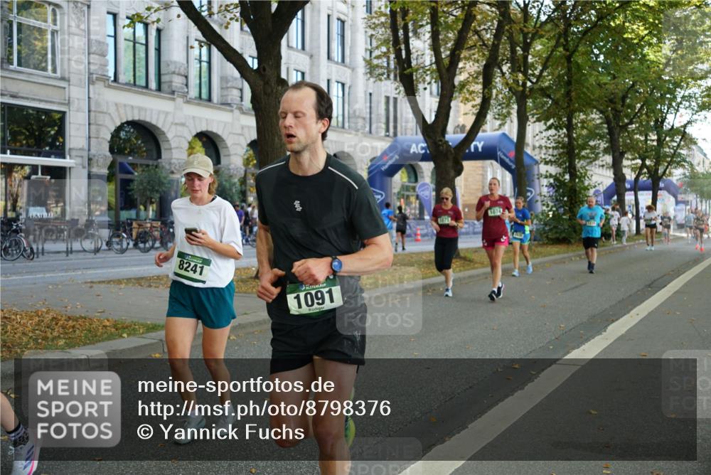 07.09.2025 - BARMER Alsterlauf Yannick Fuchs http://msf.ph/oto/8798376 07.09.2025 11:46:16 Laufen 8241, 1091, 1075, 1074 meine-sportfotos.de