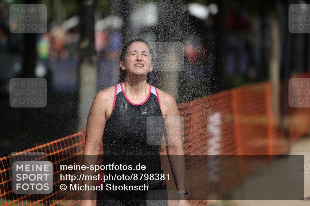 07.09.2025 - 19. Norderstedt Triathlon Michael Strokosch http://msf.ph/oto/8798381 07.09.2025 12:25:18 Laufen 299, 1327, 1367, 1380 meine-sportfotos.de