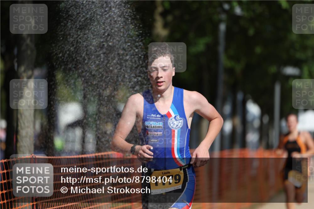 07.09.2025 - 19. Norderstedt Triathlon Michael Strokosch http://msf.ph/oto/8798404 07.09.2025 11:57:54 Laufen 300, 1179, 1211, 1219 meine-sportfotos.de