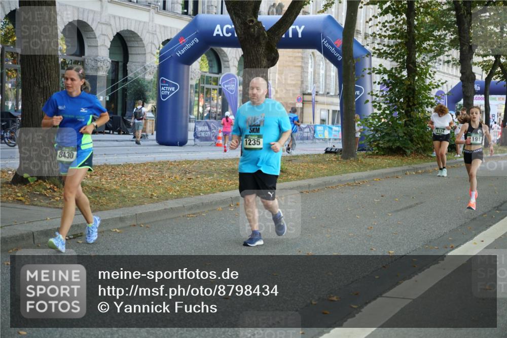 07.09.2025 - BARMER Alsterlauf Yannick Fuchs http://msf.ph/oto/8798434 07.09.2025 11:46:20 Laufen 8430, 5, 1235, 1124, 191 meine-sportfotos.de