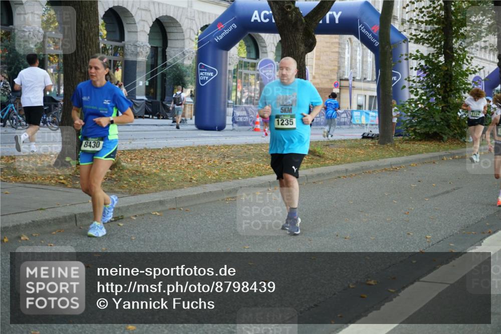 07.09.2025 - BARMER Alsterlauf Yannick Fuchs http://msf.ph/oto/8798439 07.09.2025 11:46:20 Laufen 8430, 5, 1235, 1124 meine-sportfotos.de