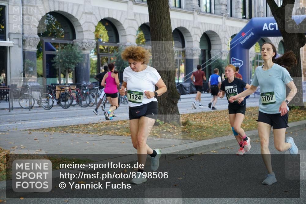 07.09.2025 - BARMER Alsterlauf Yannick Fuchs http://msf.ph/oto/8798506 07.09.2025 11:46:27 Laufen 1124, 2024, 1107 meine-sportfotos.de