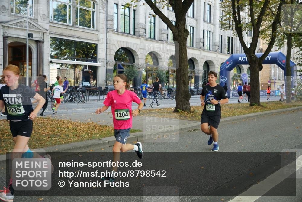 07.09.2025 - BARMER Alsterlauf Yannick Fuchs http://msf.ph/oto/8798542 07.09.2025 11:46:29 Laufen 45, 2024, 1035, 1204, 18, 1031 meine-sportfotos.de