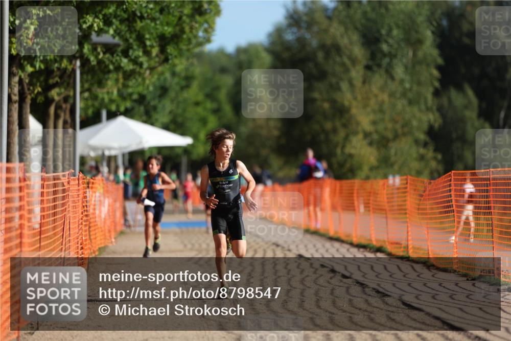 07.09.2025 - 19. Norderstedt Triathlon Michael Strokosch http://msf.ph/oto/8798547 07.09.2025 09:11:32 Laufen 1 meine-sportfotos.de