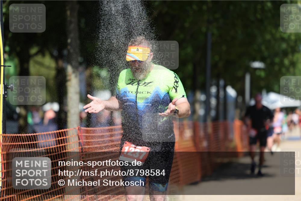 07.09.2025 - 19. Norderstedt Triathlon Michael Strokosch http://msf.ph/oto/8798584 07.09.2025 13:05:52 Laufen 288, 1221, 1237, 1260, 1296, 1321 meine-sportfotos.de
