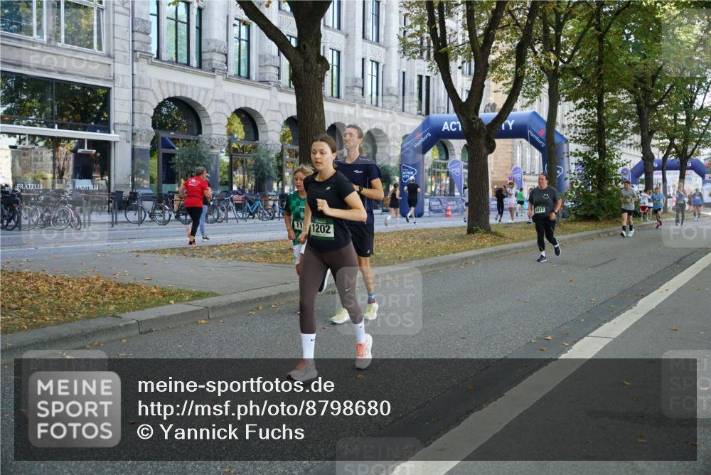07.09.2025 - BARMER Alsterlauf Yannick Fuchs http://msf.ph/oto/8798680 07.09.2025 11:46:40 Laufen 11, 1202, 8472 meine-sportfotos.de