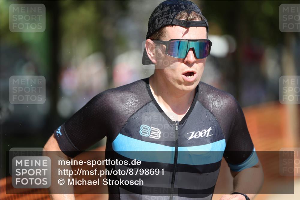 07.09.2025 - 19. Norderstedt Triathlon Michael Strokosch http://msf.ph/oto/8798691 07.09.2025 12:25:53 Laufen 699, 824, 1378 meine-sportfotos.de