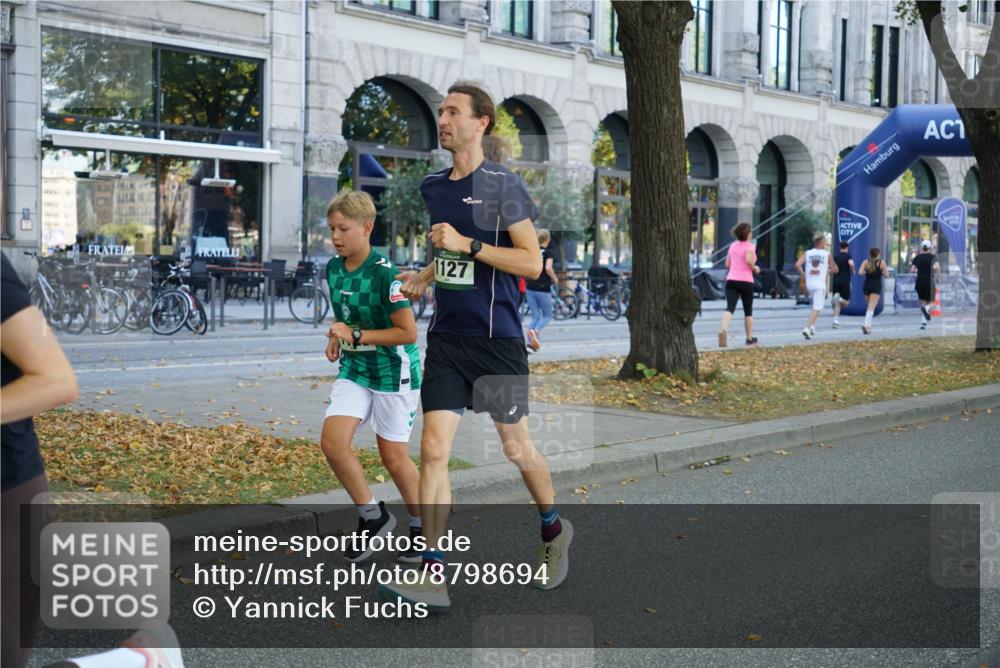 07.09.2025 - BARMER Alsterlauf Yannick Fuchs http://msf.ph/oto/8798694 07.09.2025 11:46:41 Laufen 1127, 44 meine-sportfotos.de