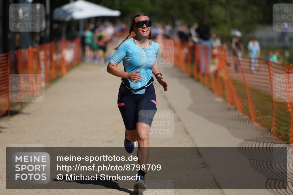 07.09.2025 - 19. Norderstedt Triathlon Michael Strokosch http://msf.ph/oto/8798709 07.09.2025 12:25:58 Laufen 699 meine-sportfotos.de