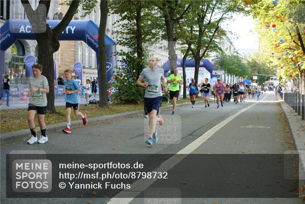 07.09.2025 - BARMER Alsterlauf Yannick Fuchs http://msf.ph/oto/8798732 07.09.2025 11:46:45 Laufen 1102, 1001, 1255 meine-sportfotos.de
