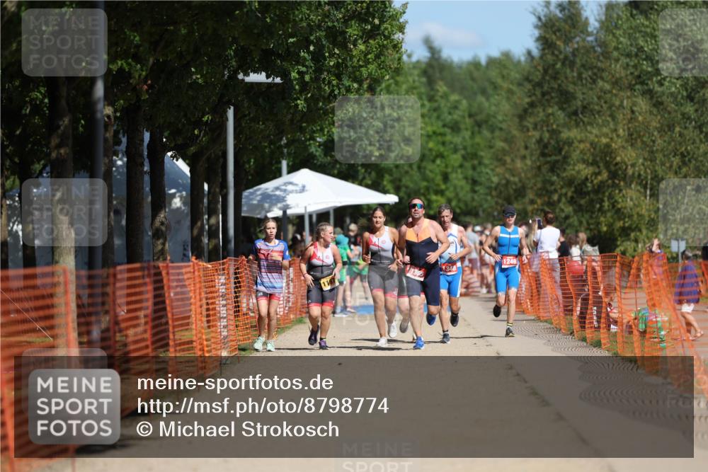 07.09.2025 - 19. Norderstedt Triathlon Michael Strokosch http://msf.ph/oto/8798774 07.09.2025 12:28:20 Laufen  meine-sportfotos.de