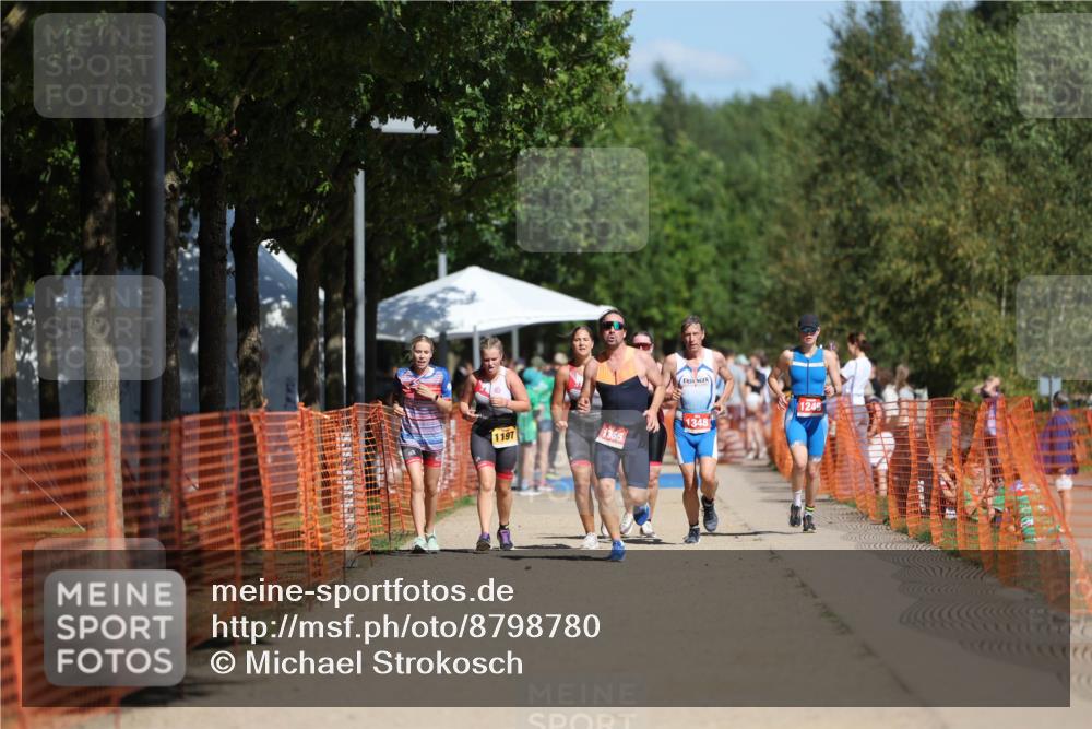 07.09.2025 - 19. Norderstedt Triathlon Michael Strokosch http://msf.ph/oto/8798780 07.09.2025 12:28:21 Laufen  meine-sportfotos.de